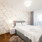 Horska, Lägenhet *